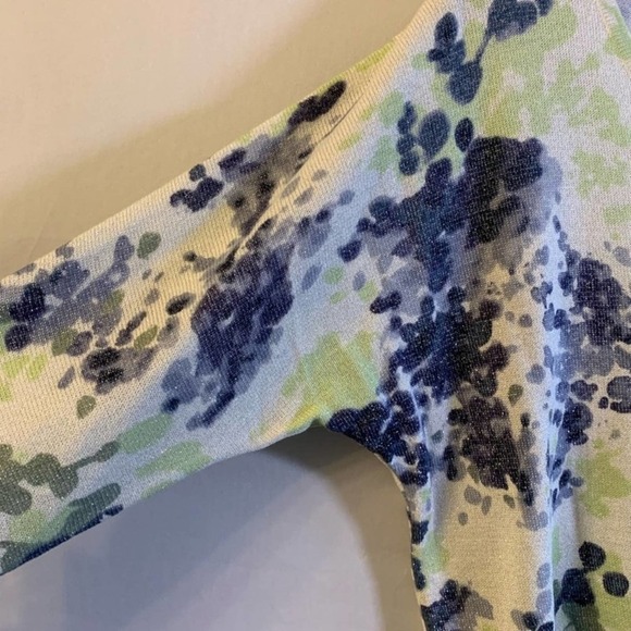 CHRISTOPHER & Banks Floral watercolor sweater M - Picture 6 of 9